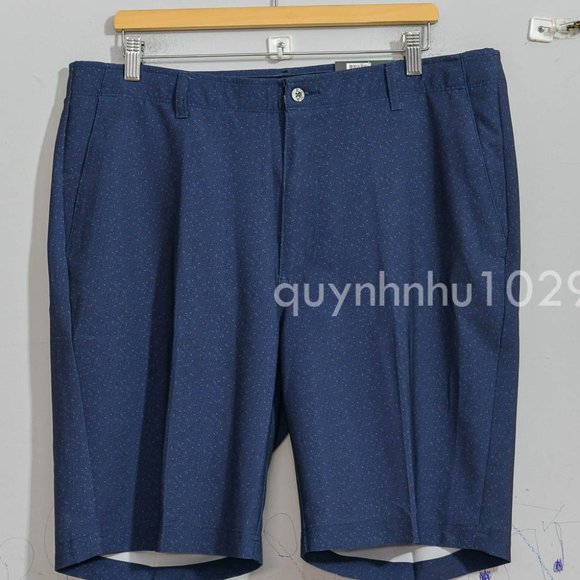 Pebble Beach Men’s Dry-Luxe Performance Shorts in navy - Picture 2 of 6